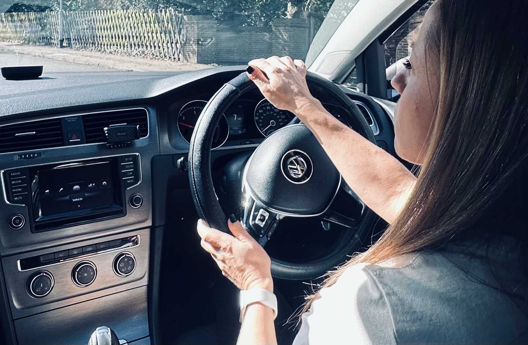 Best Driving School Dundalk | DriveWave Lessons 