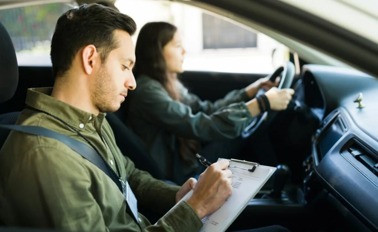 Best Dundalk Driving Lessons | DriveWave School
