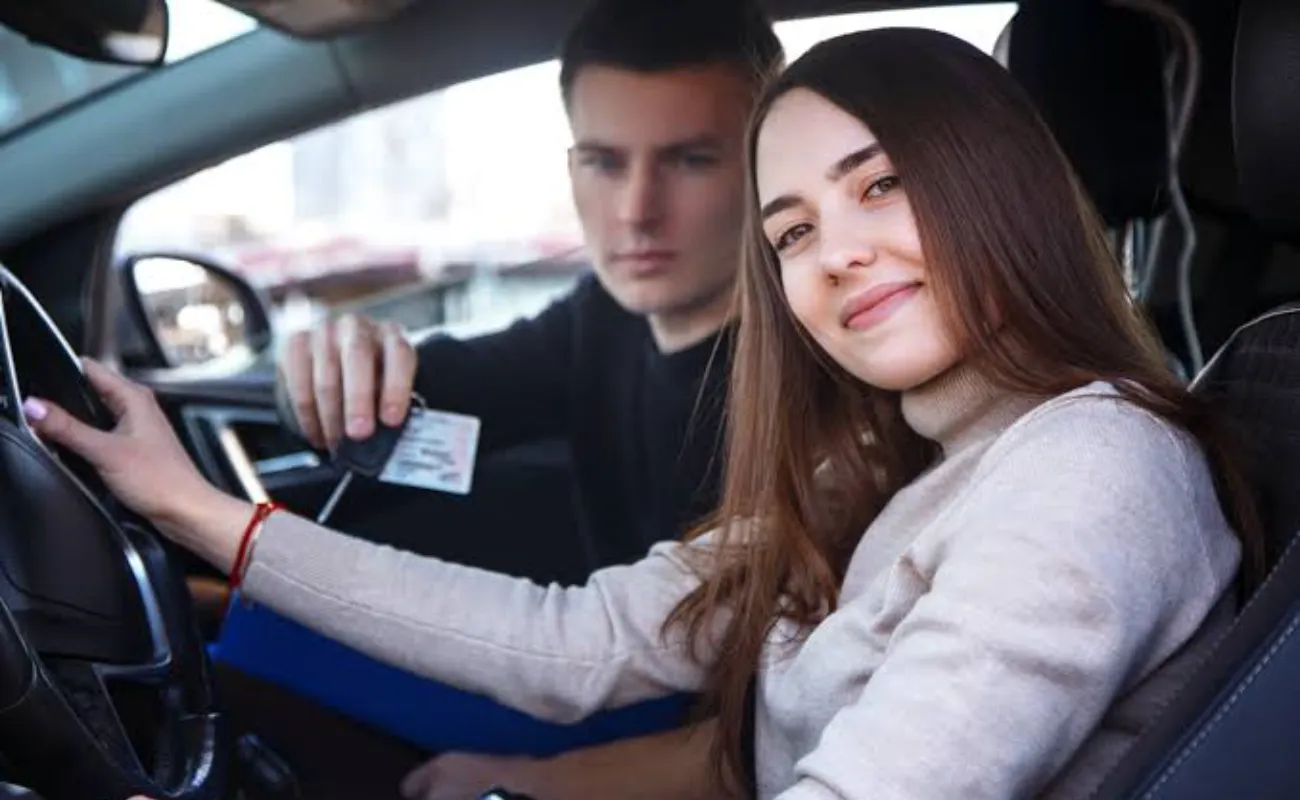 EDT & Pre-Test Lessons in Dundalk | Drive Wave